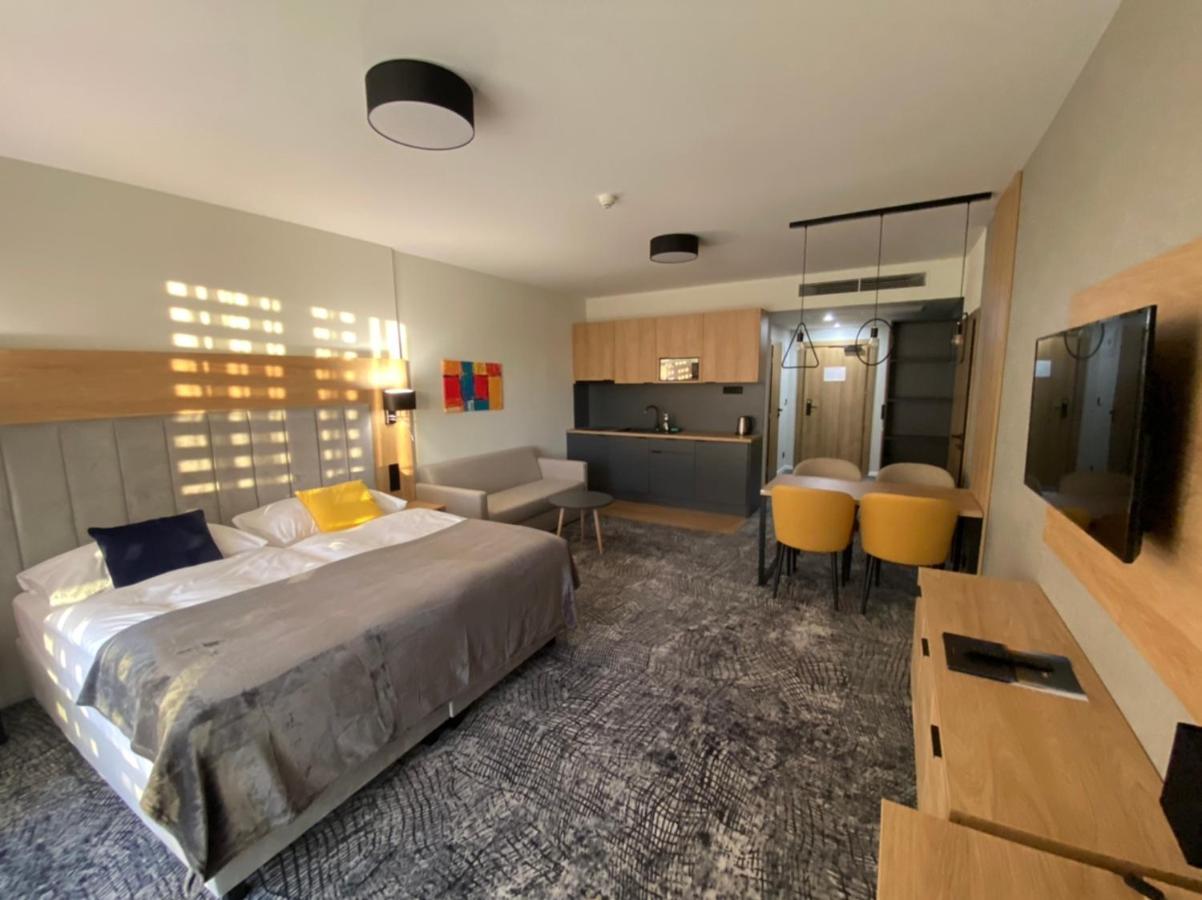 Apartment Family Besenova - Free Swimming Pool Екстер'єр фото