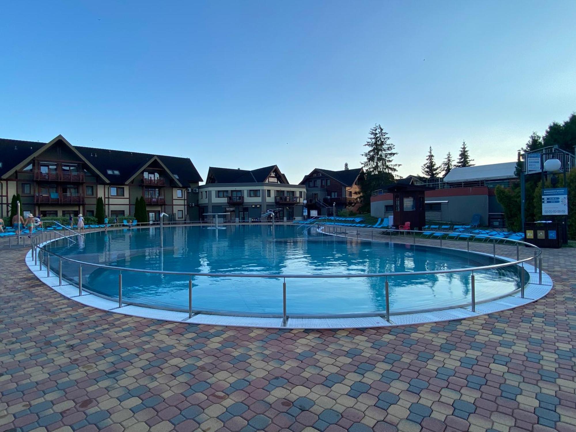 Apartment Family Besenova - Free Swimming Pool Екстер'єр фото